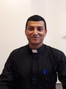 Père Shinil Jacob New Delhi
