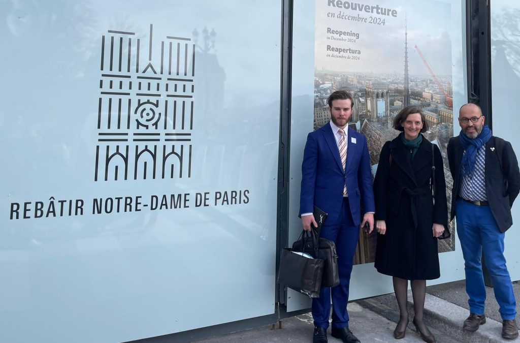 Rencontre AFE et ACFM à Notre-Dame de Paris